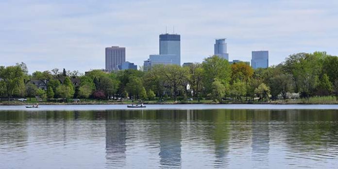 minneapolis lakes