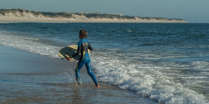 skimboard beach