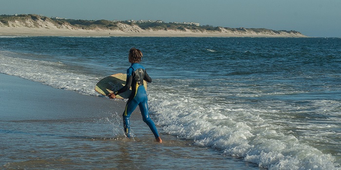 Best-Skimboarding-Beaches-In-The-US