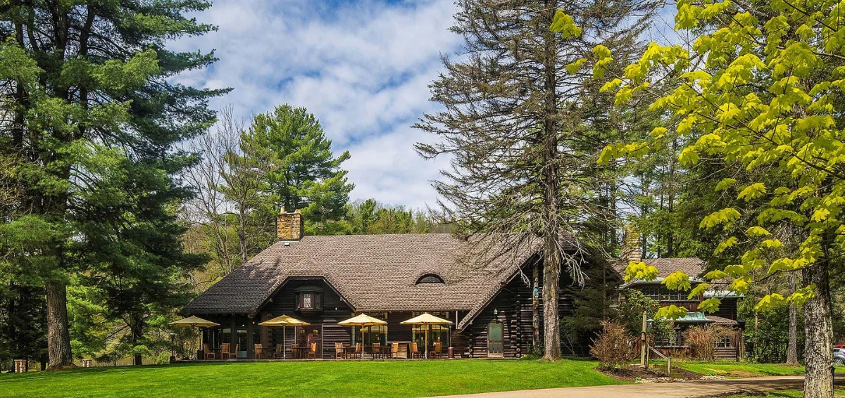 12 Unique Romantic Getaways Near Pittsburgh You Must Visit