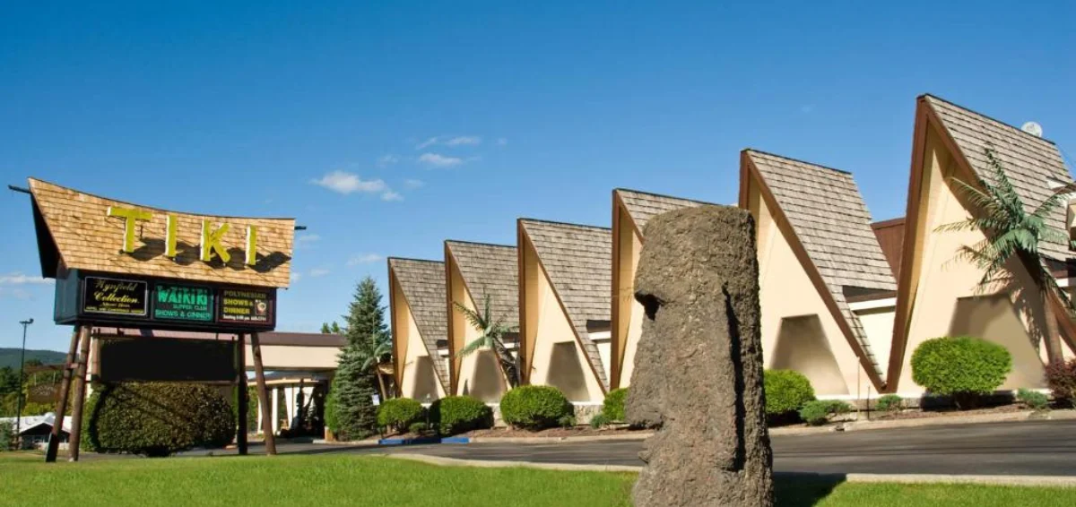 Tiki Resort