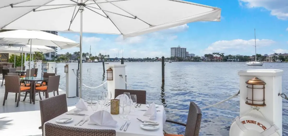 The Pillars Hotel and Club The Pillars Hotel and Club