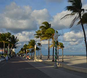 Hollywood Beach Attraction: Hollywood Beach Broadwalk