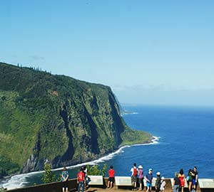 Hawaii - The Big Island Attraction: Waipio Valley and Overlook