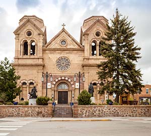 Santa Fe Attraction: Cathedral Basilica of St. Francis of Assisi