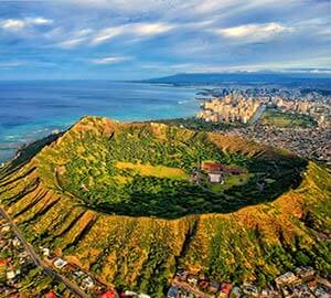 Waikiki Beach Attraction: Diamond Head Crater