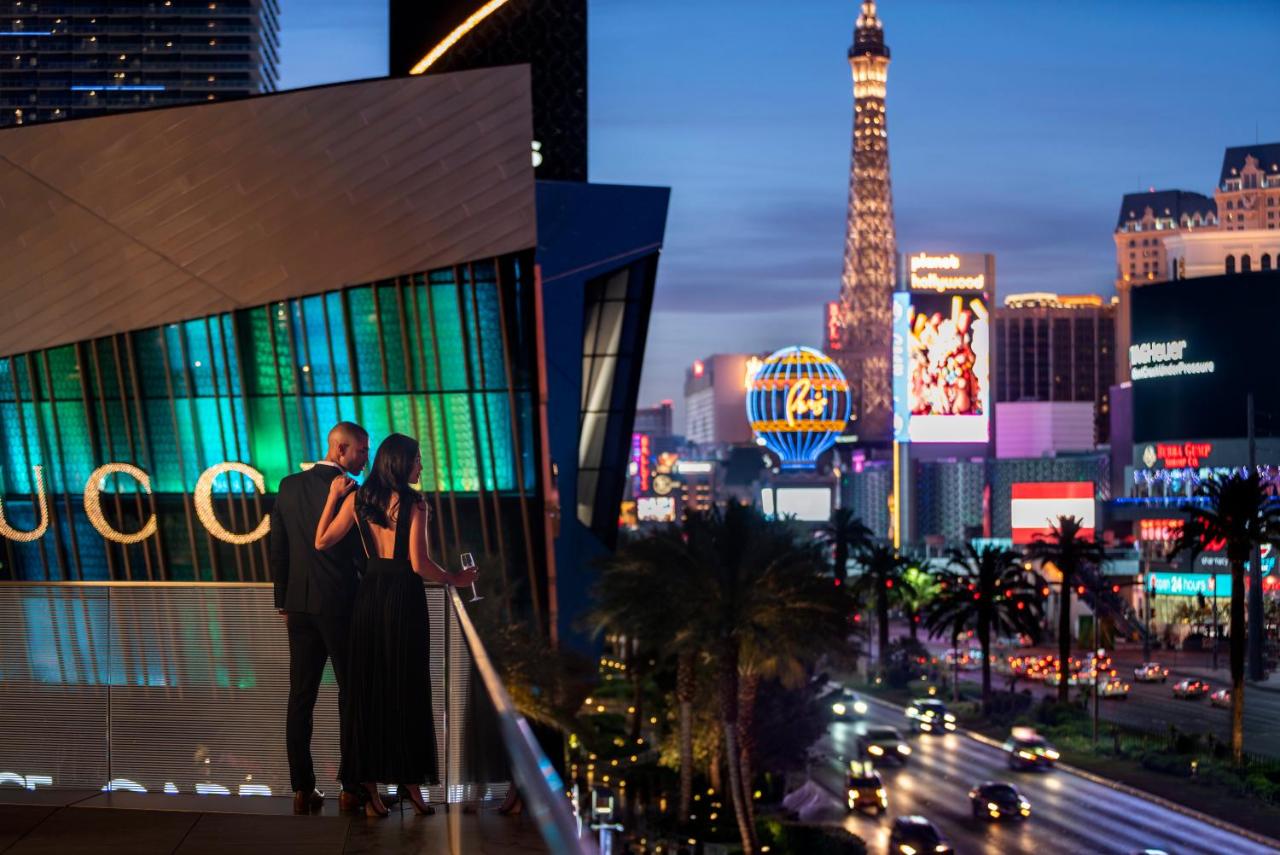 Las Vegas Hotels: Luxor