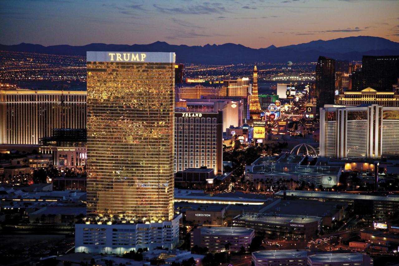 Las Vegas Hotels: Luxor